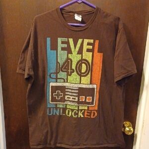 Level 40 Unlocked Brown T-Shirt Size XL